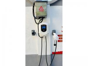 新鄉物業(yè)建設中路充電站
